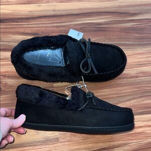 Sonoma Men's Black Fur-Lined Slip-Ons